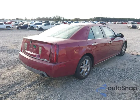 2005 Cadillac Sts V8 from USA, damaged, VIN 1G6DC67A050121101